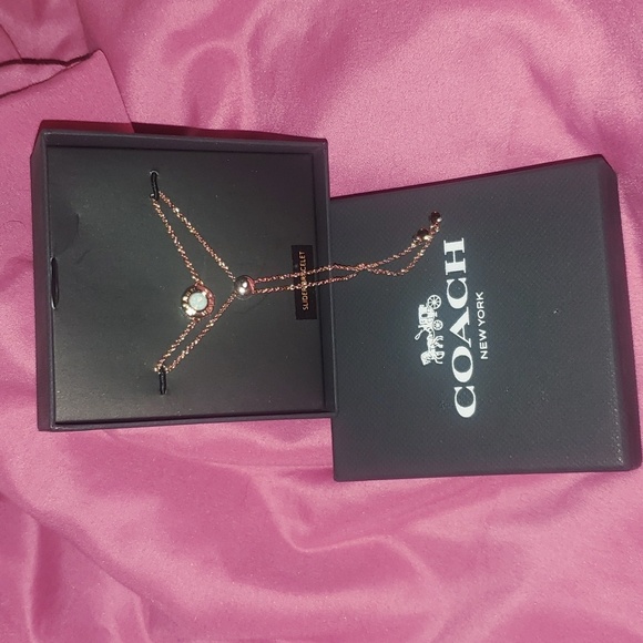 BNWT:  Coach Sliding Bracelet - Picture 3 of 10